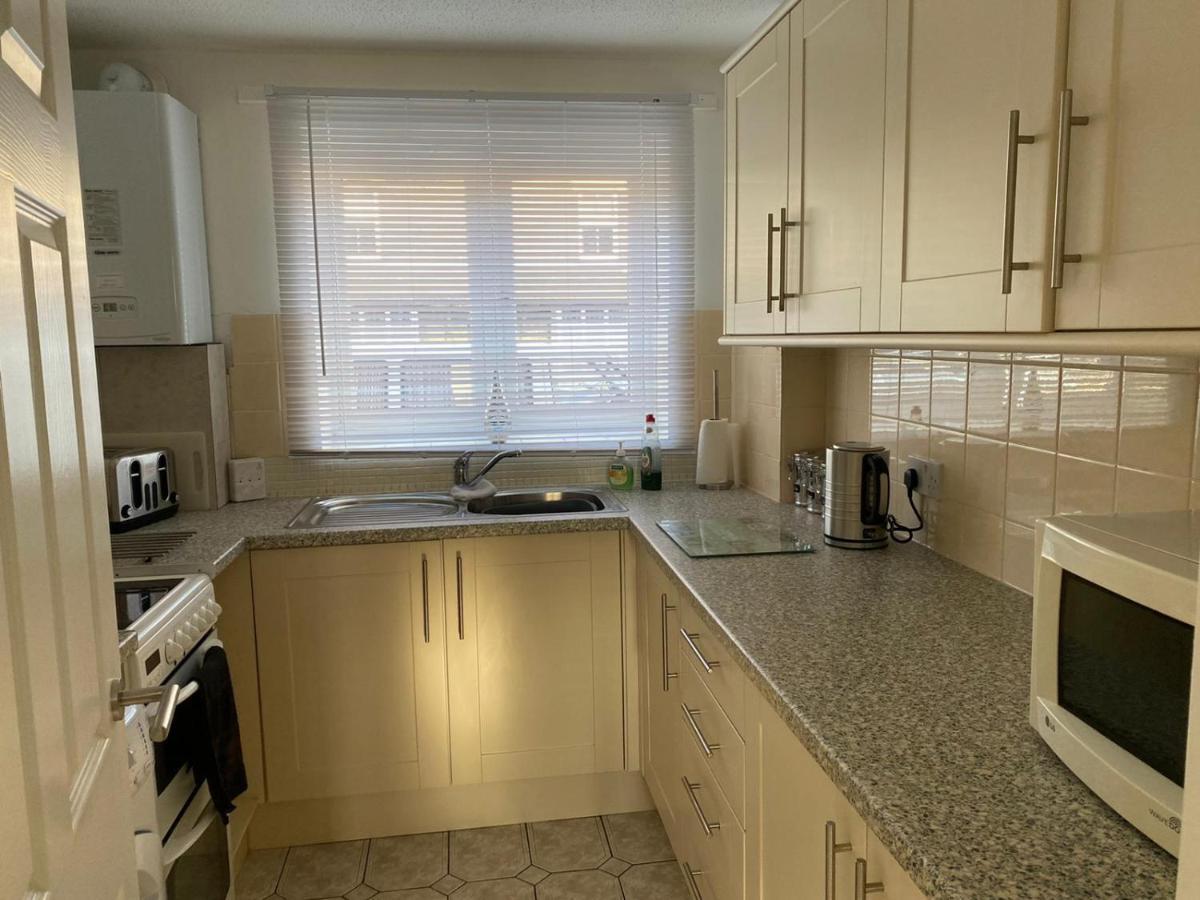 Riverside Park Ground Floor Apartment - St Neots Экстерьер фото