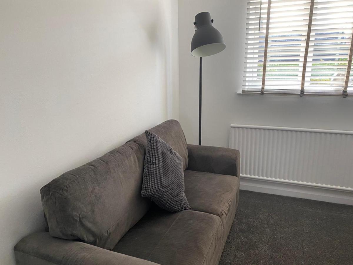 Riverside Park Ground Floor Apartment - St Neots Экстерьер фото