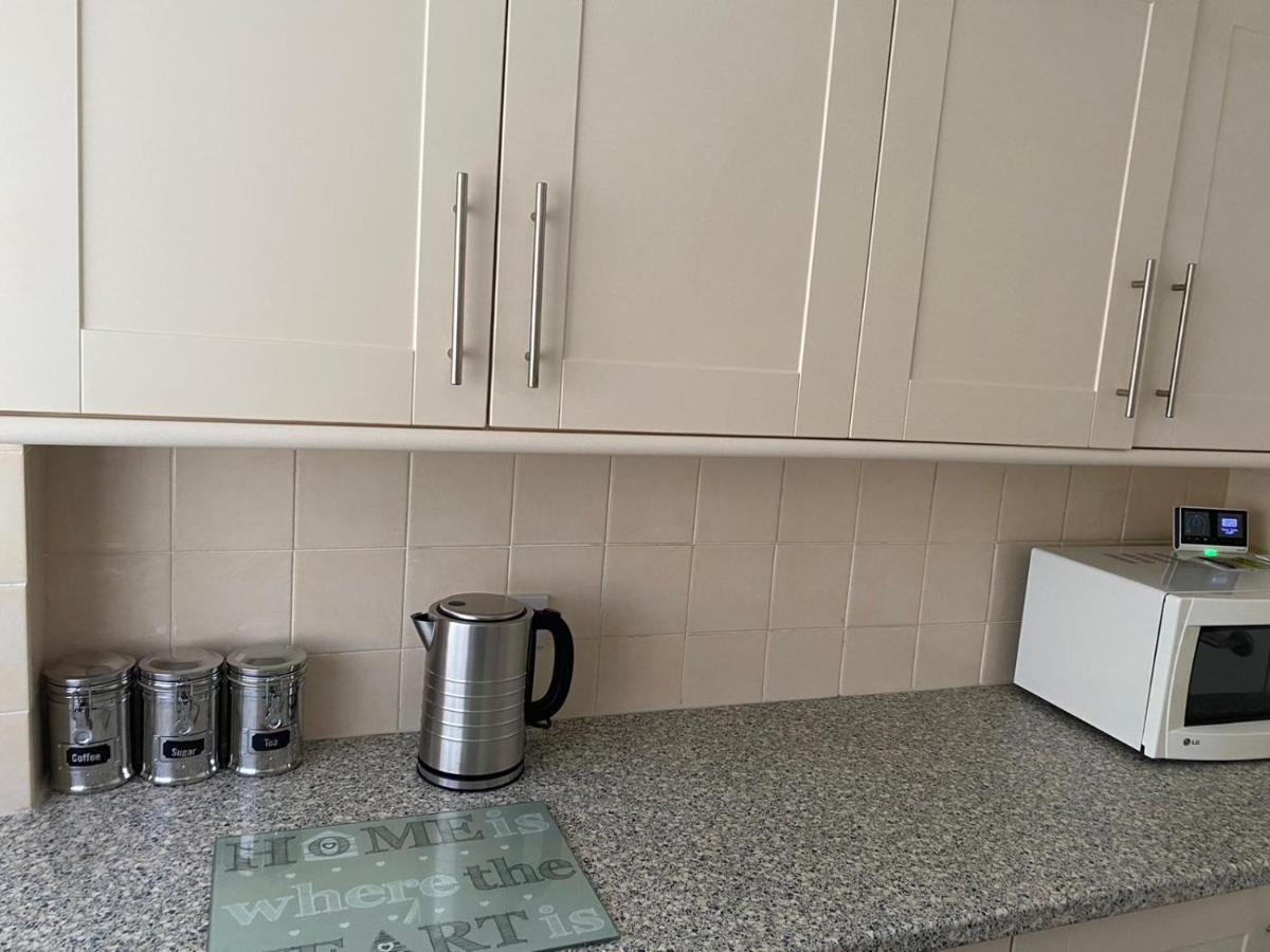 Riverside Park Ground Floor Apartment - St Neots Экстерьер фото